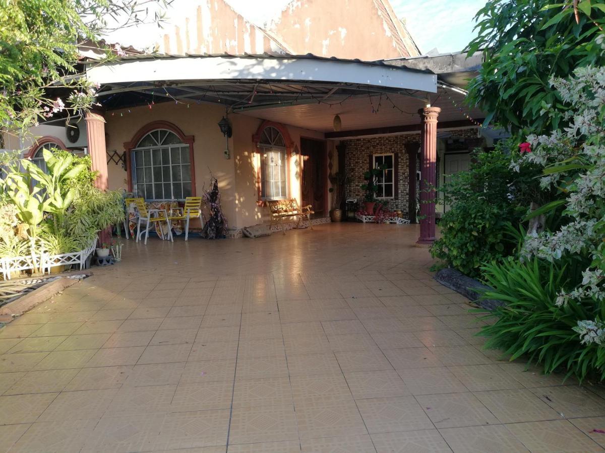 Love Homestay Ct Kangar Eksteriør bilde